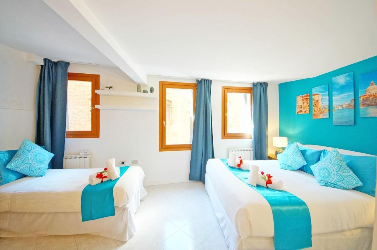 Gondola View Apartment Venesia Bagian luar foto