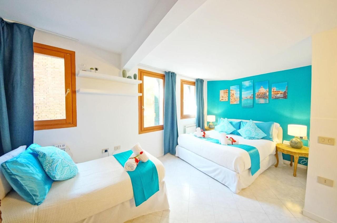 Gondola View Apartment Venesia Bagian luar foto