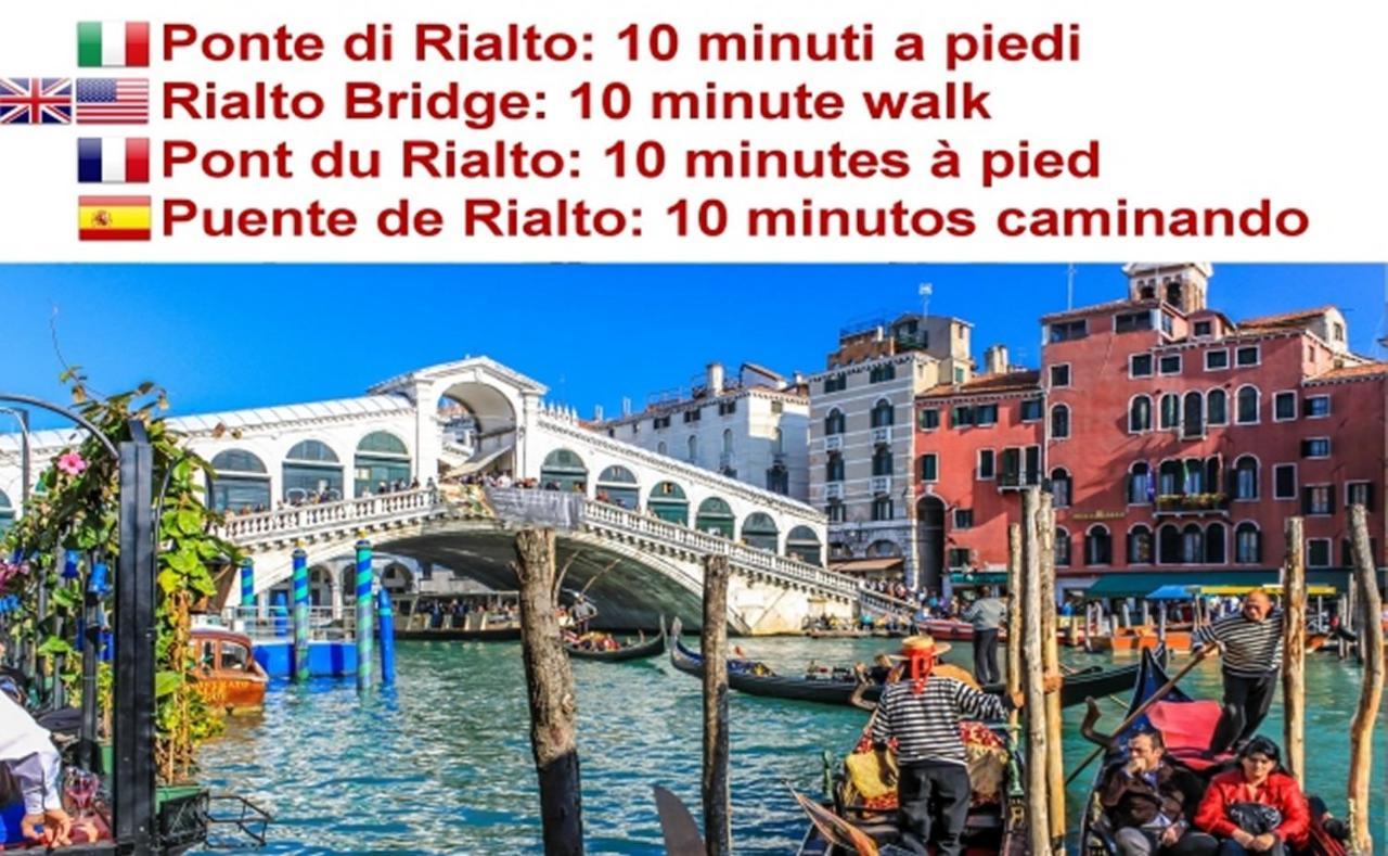 Gondola View Apartment Venesia Bagian luar foto